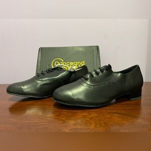 Ballroom Dance Shoes NWT